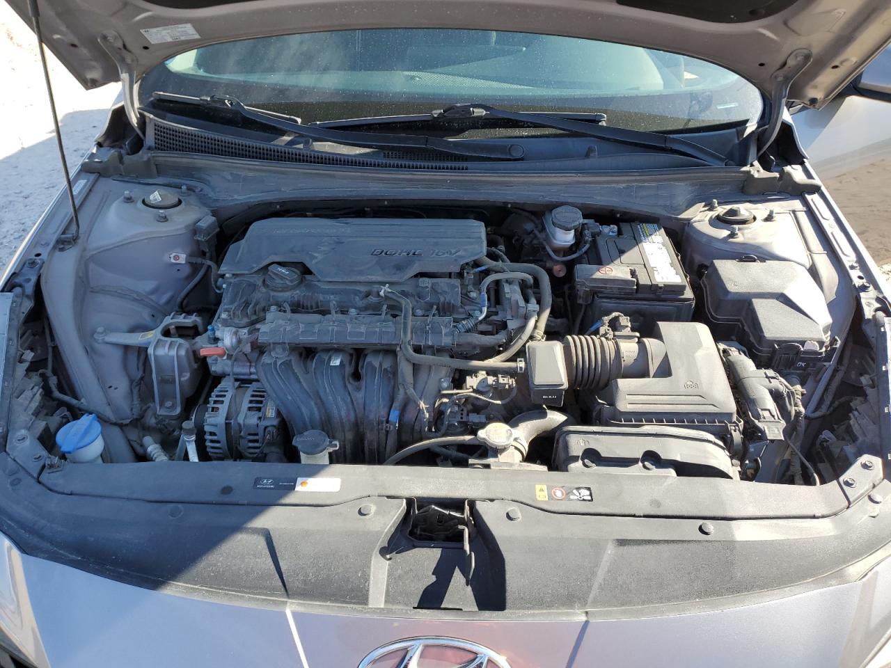 2021 Hyundai Elantra - Image 11