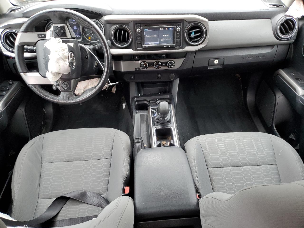 2016 Toyota Tacoma - Image 8