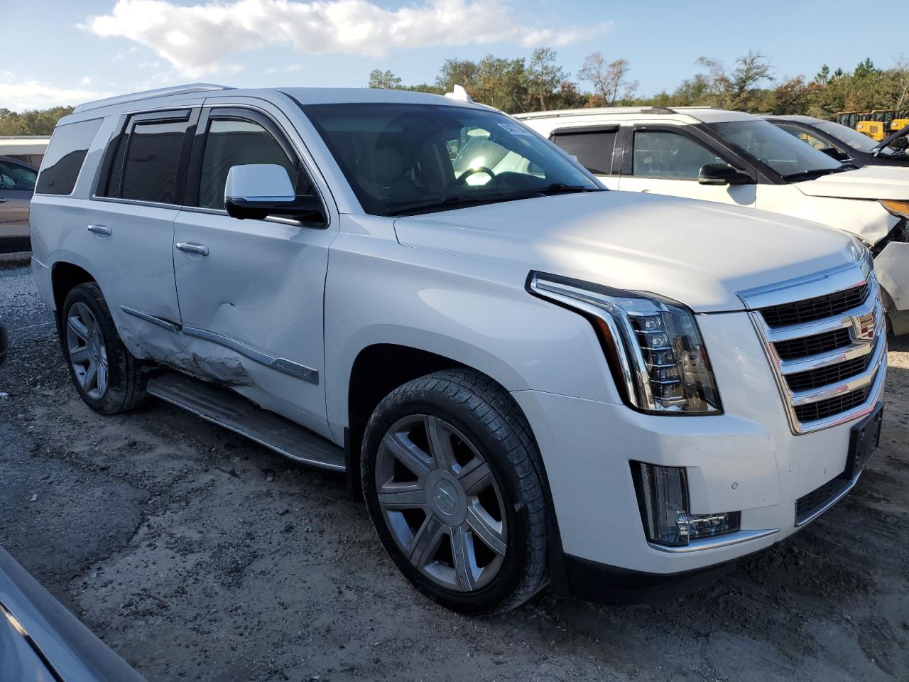 VIN 1GYS4BKJ7GR296570 2016 CADILLAC ESCALADE no.4