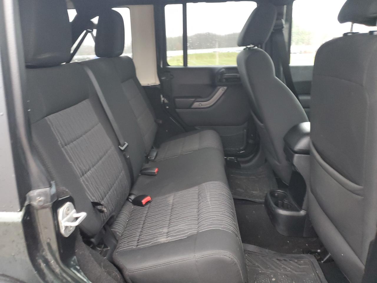 2011 Jeep Wrangler - Image 11