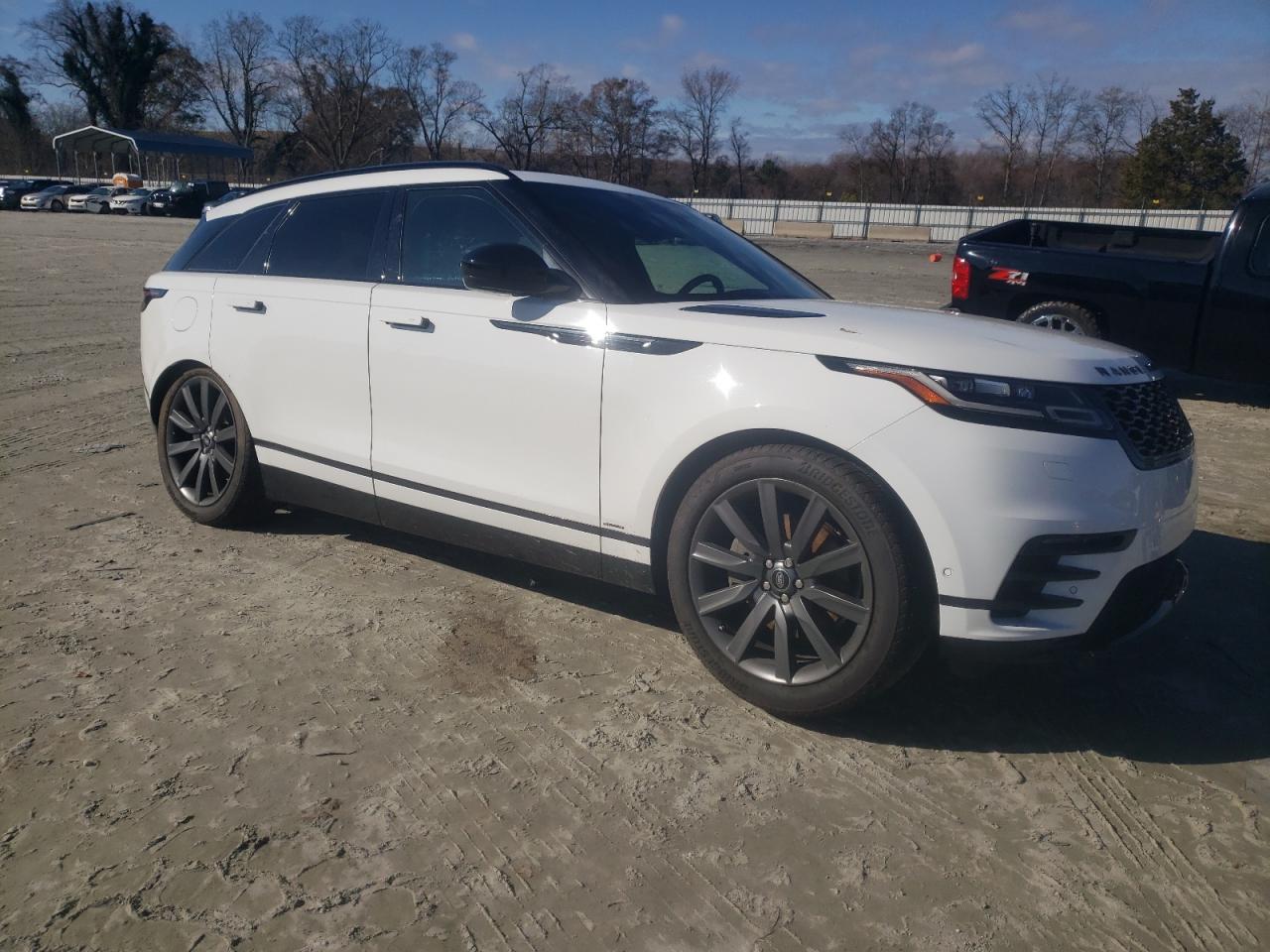 2018 Land Rover Range Rover - Image 4
