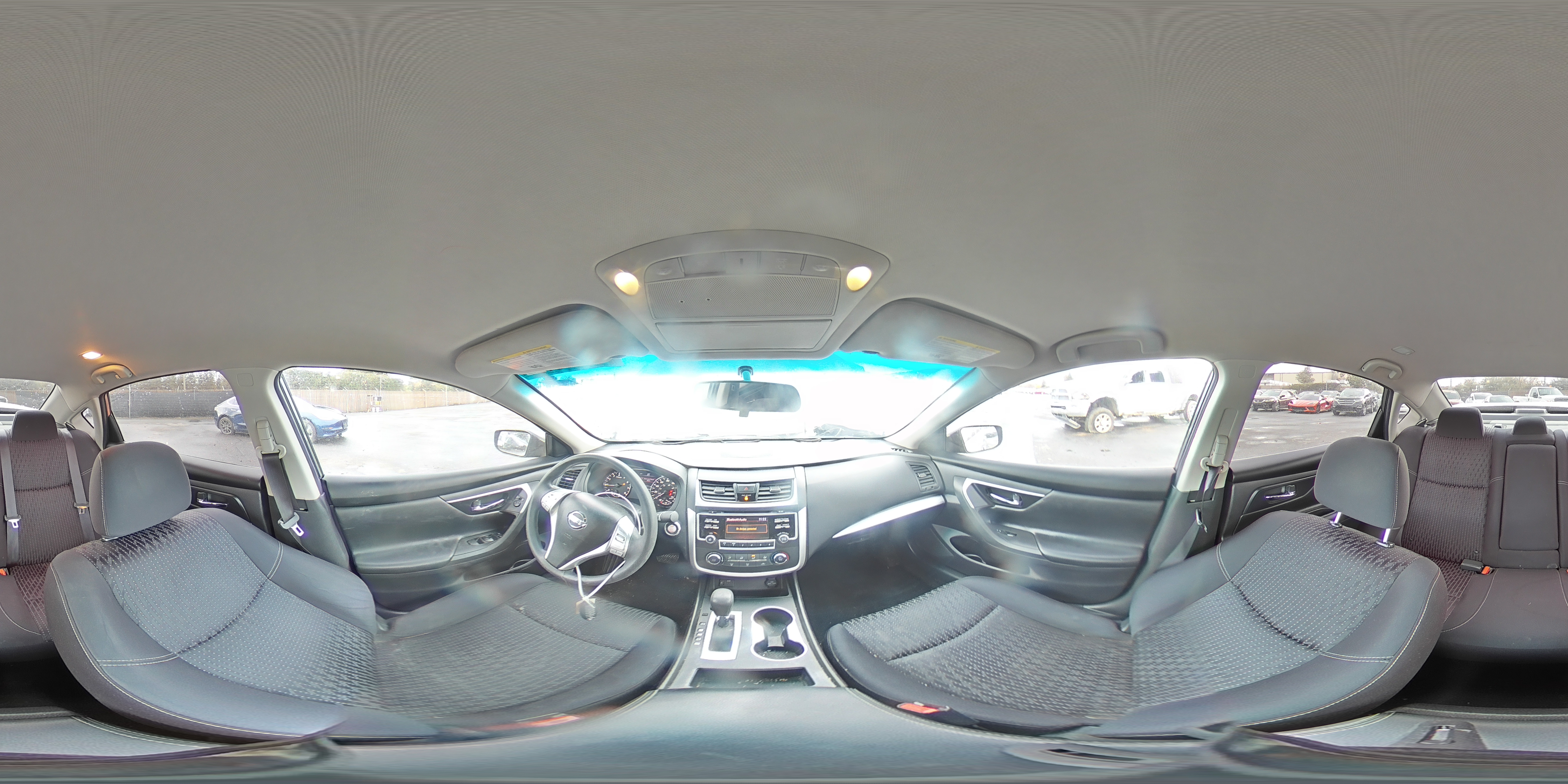 2016 Nissan Altima - Image 13