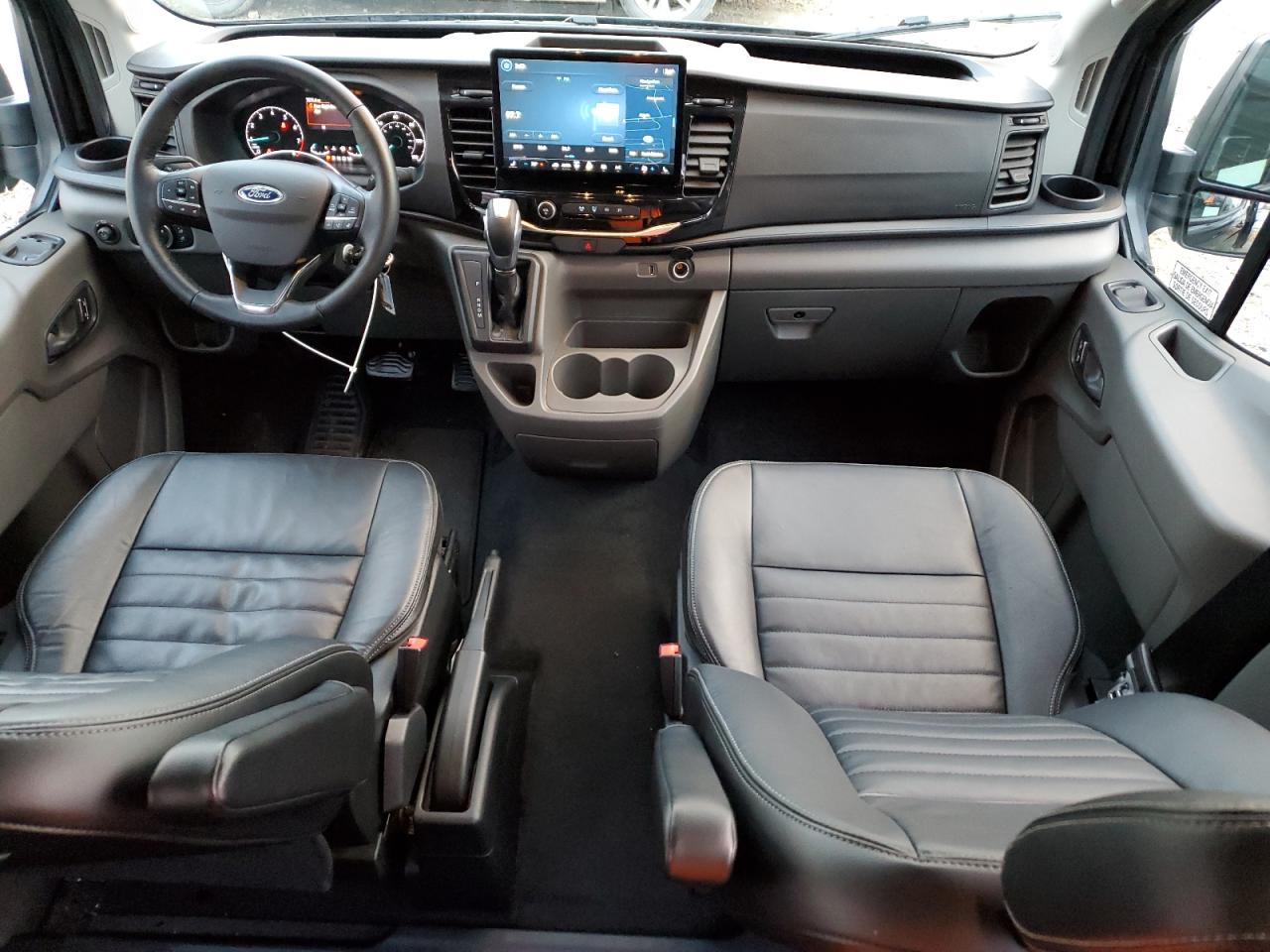 2023 Ford Transit T-350 Hd VIN: 1FBVU4X8XPKB63870 Lot: 82731504