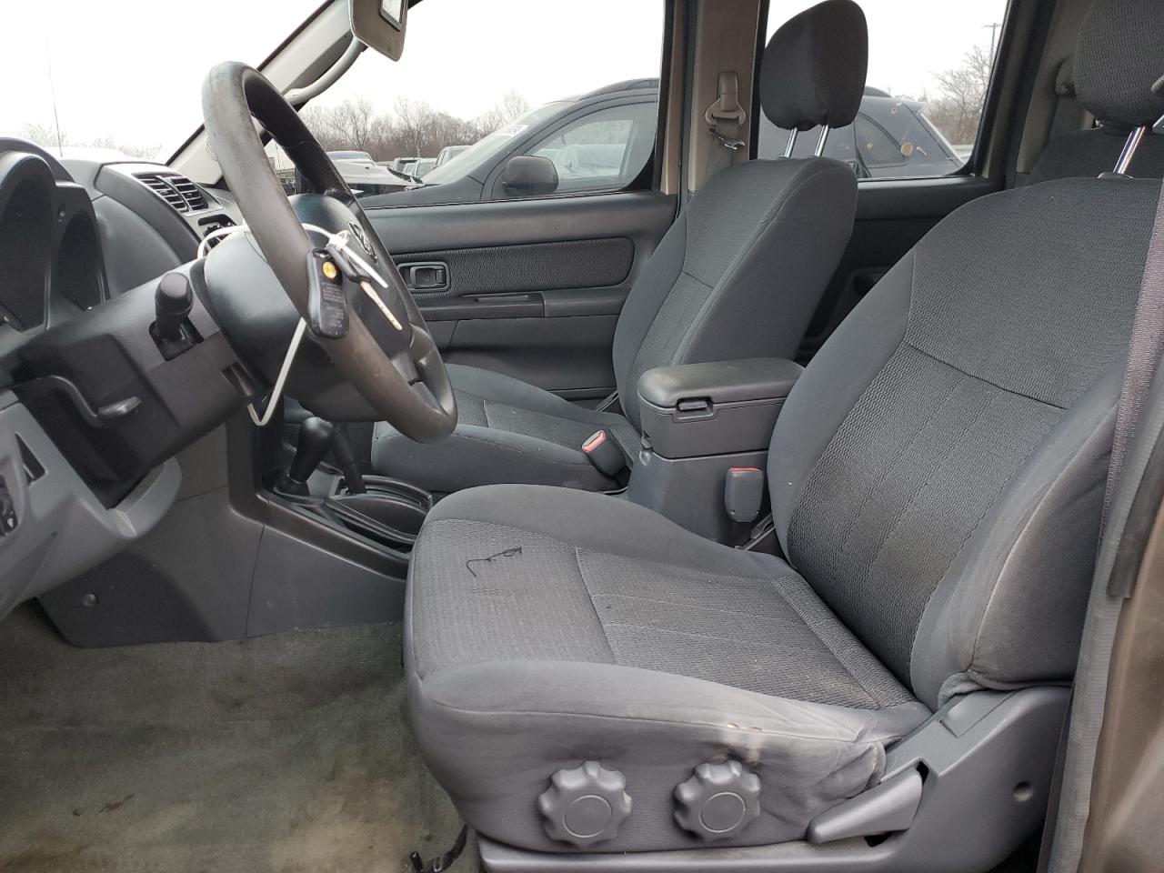 2004 Nissan Navara (Frontier) - Image 7