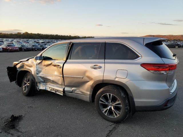  TOYOTA HIGHLANDER 2018 Silver