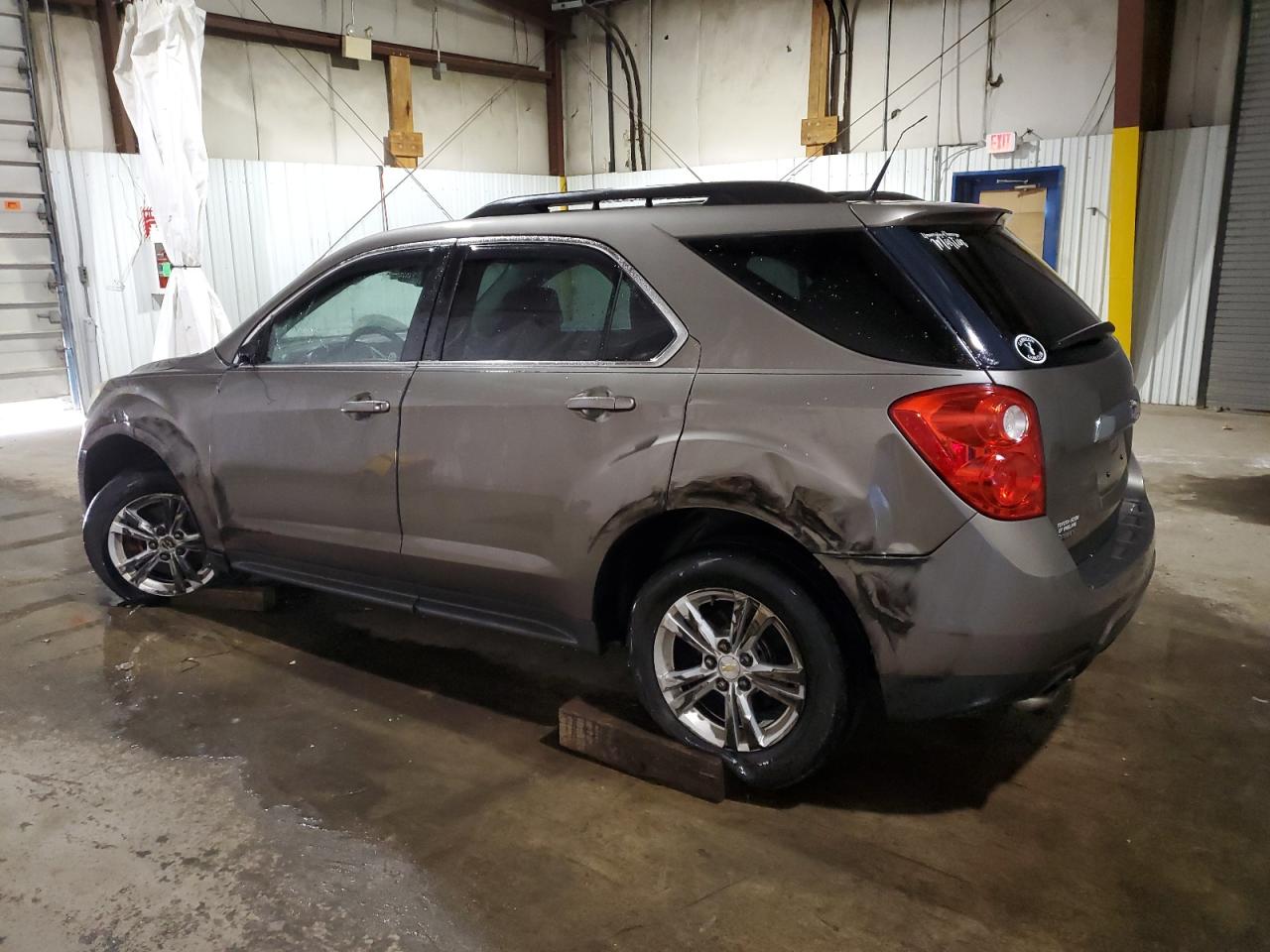 2012 Chevrolet Equinox - Image 2