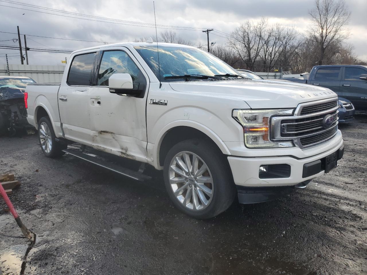 VIN 1FTEW1EG9KFA72394 2019 FORD F-150 no.4