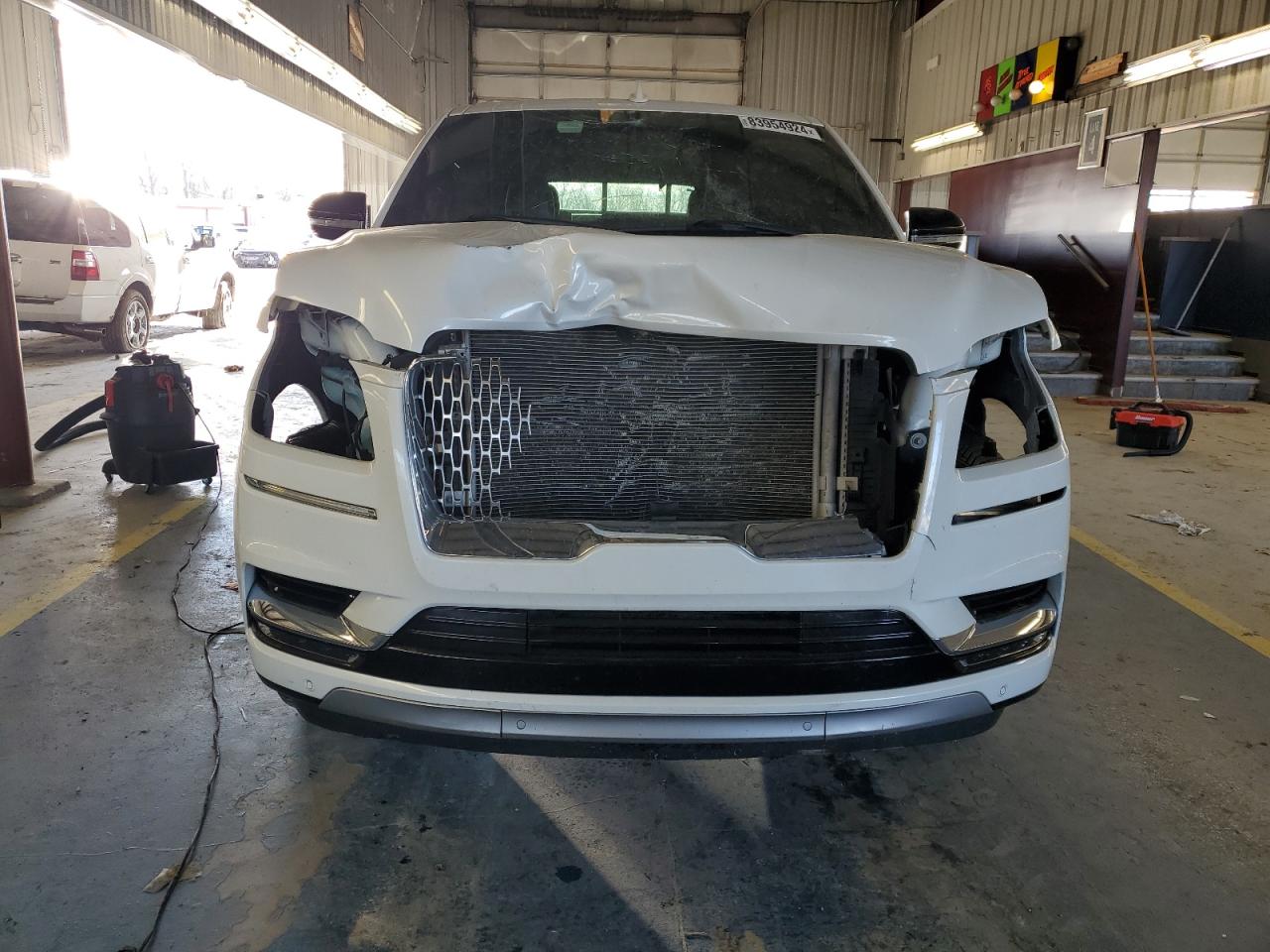 2020 Lincoln Navigator - Image 5