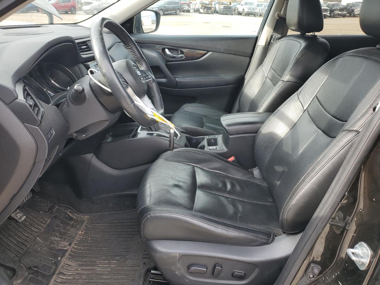 2017 Nissan Rogue - Image 7