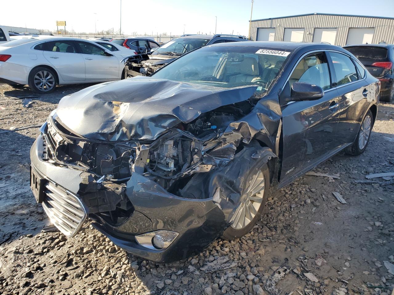 2013 TOYOTA AVALON