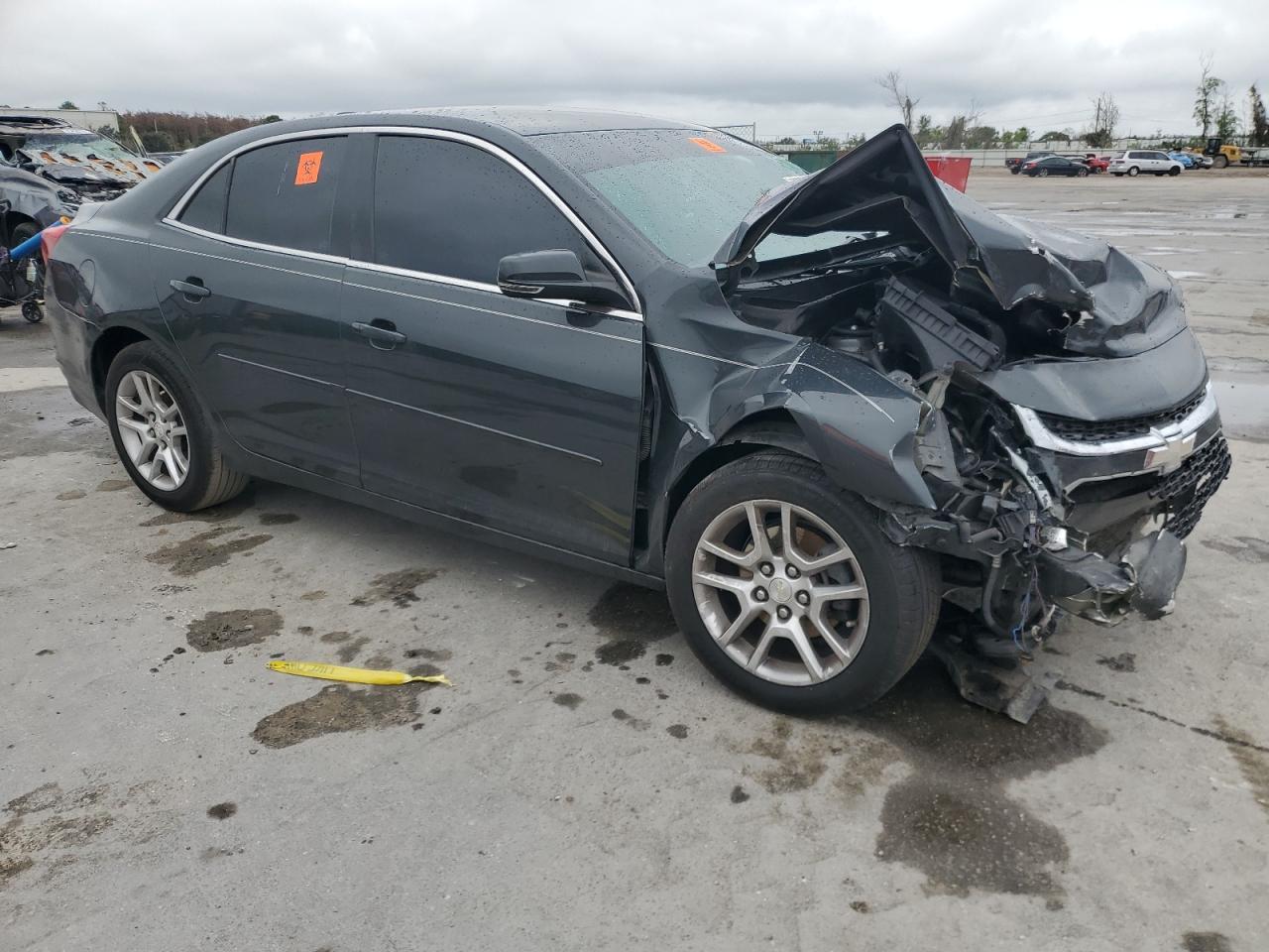 2015 Chevrolet Malibu - Image 4