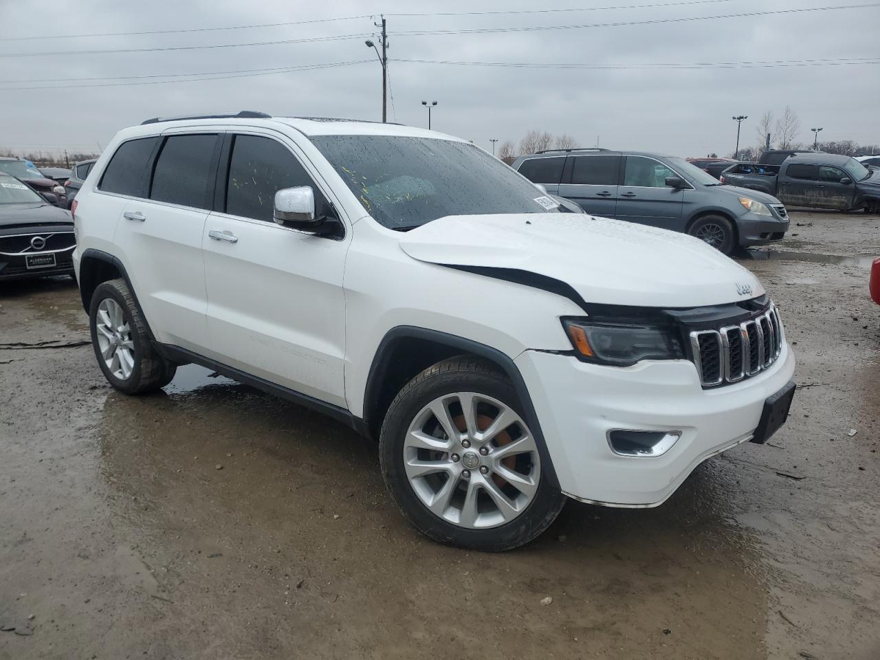 2017 Jeep Grand Cherokee - Image 4