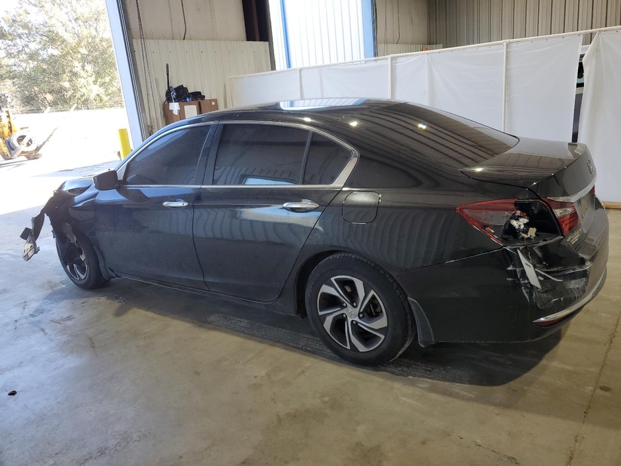 VIN 1HGCR2F30HA258025 2017 HONDA ACCORD no.2