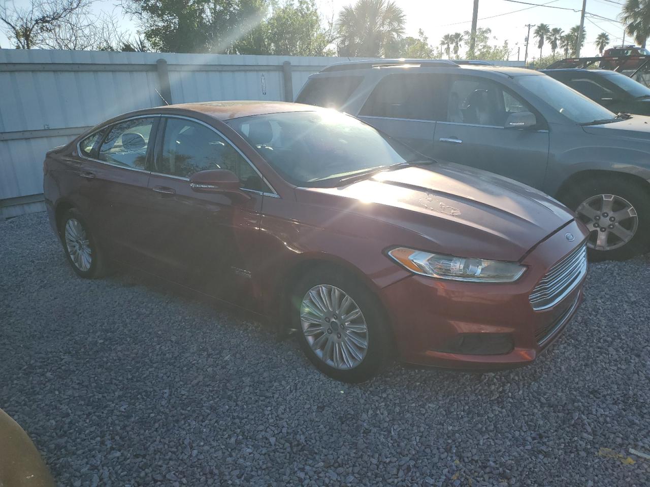 VIN 3FA6P0SU5DR282363 2013 FORD FUSION no.4