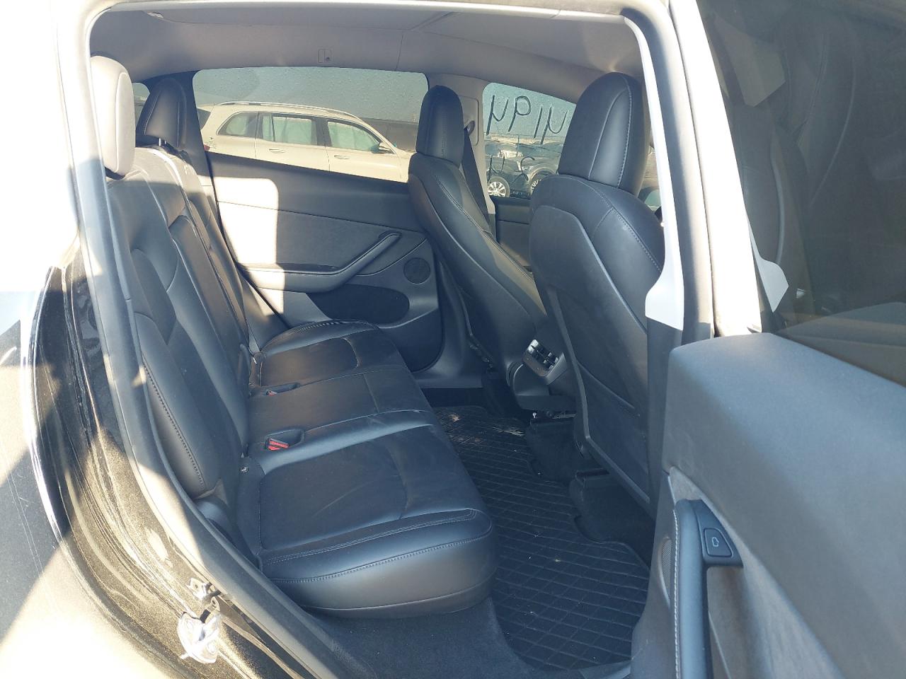 LRWYGCEK7NC238375 - 2022 TESL MODEL Y - #86224194