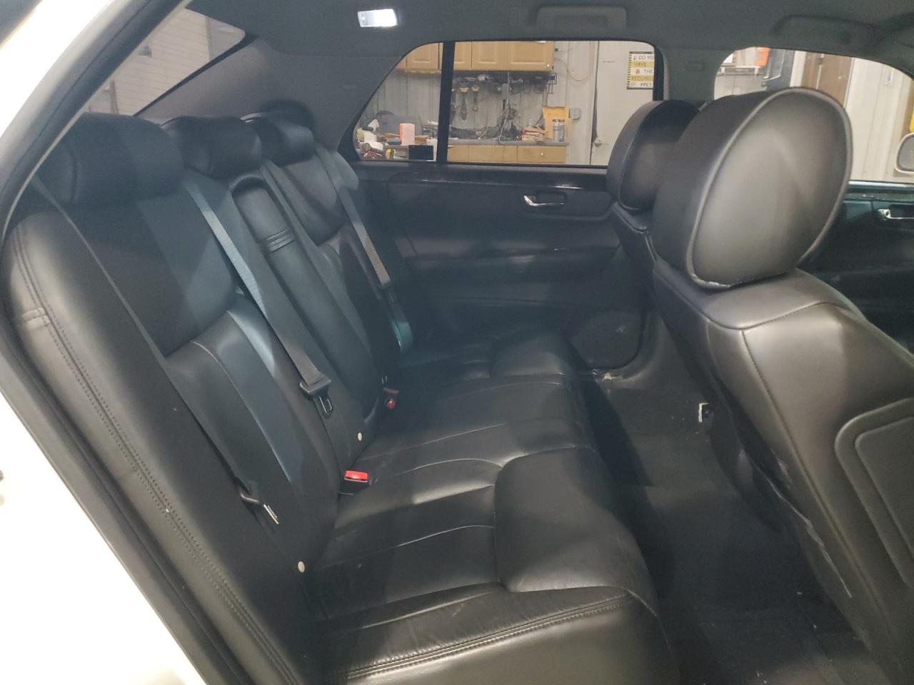 2010 Cadillac Dts VIN: 1G6KA5EY8AU124497 Lot: 85978114