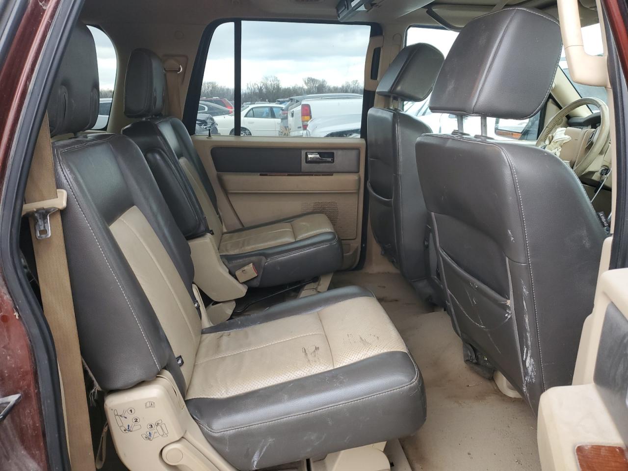 2007 Ford Expedition - Image 11