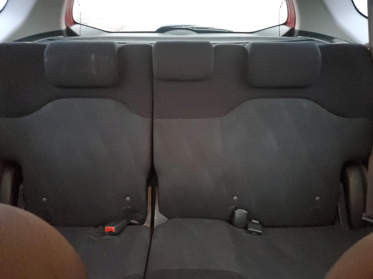 2010 Honda Fit - Image 10