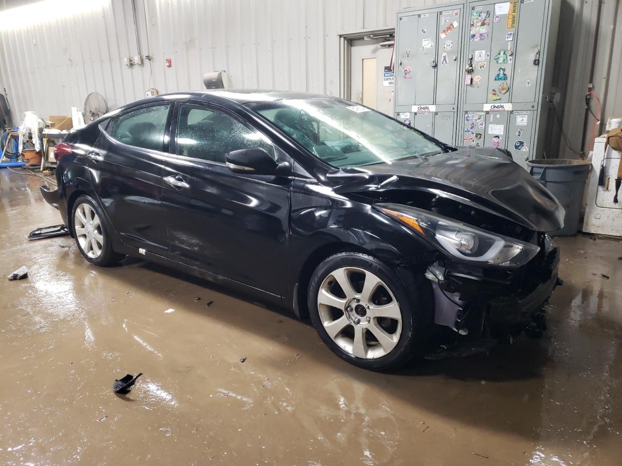 2015 Hyundai Elantra - Image 4
