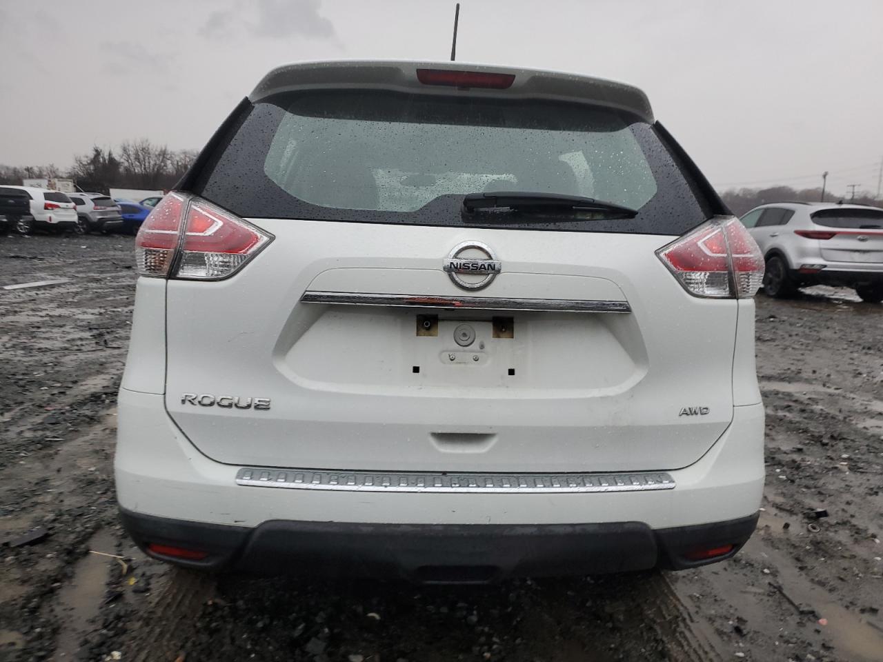 2016 Nissan Rogue S VIN: KNMAT2MV0GP715598 Lot: 83228494