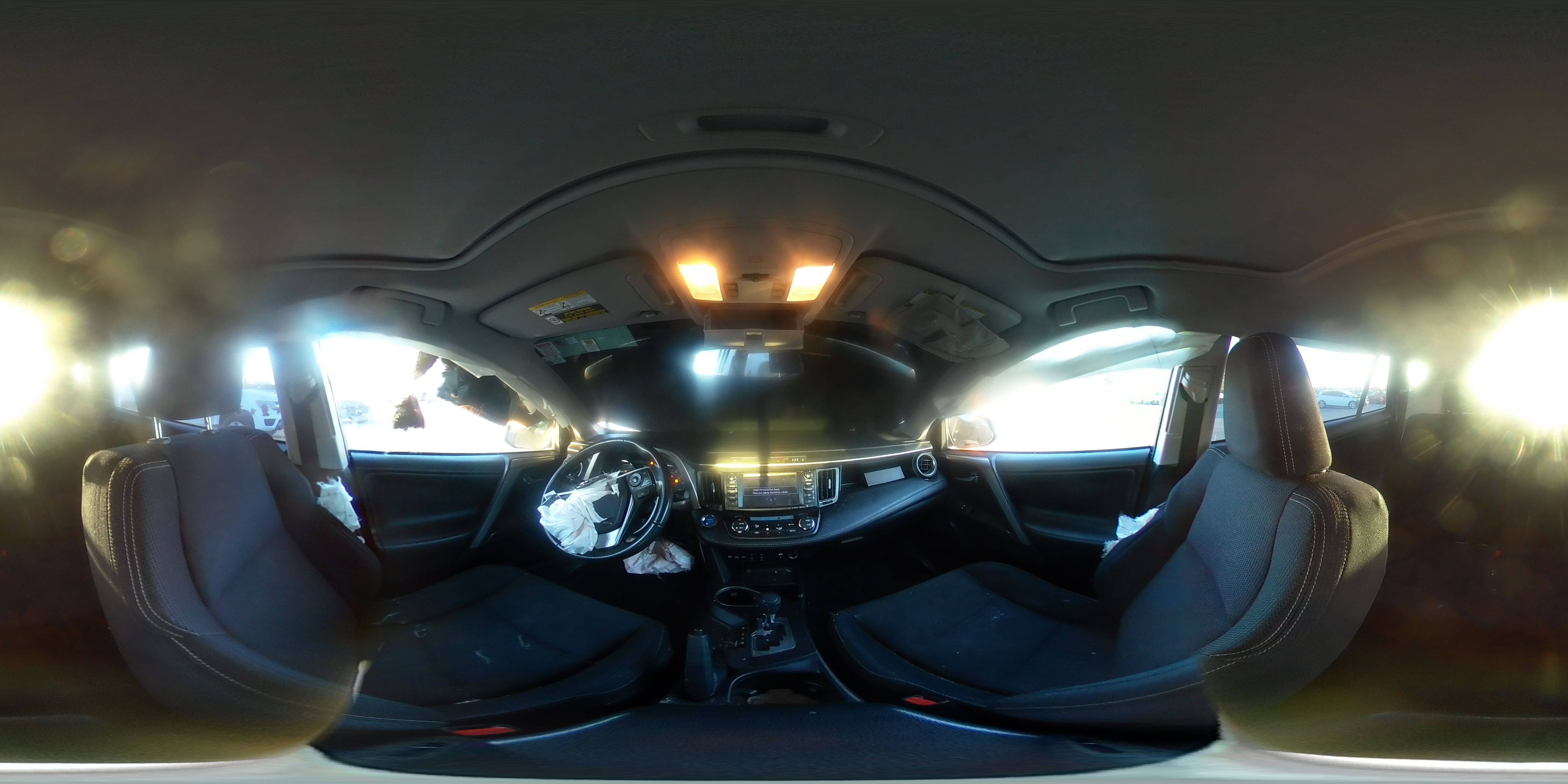 2018 Toyota RAV 4 - Image 13