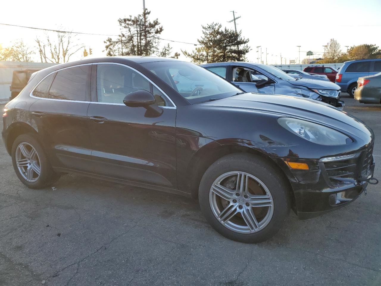 VIN WP1AB2A55FLB52155 2015 PORSCHE MACAN no.4