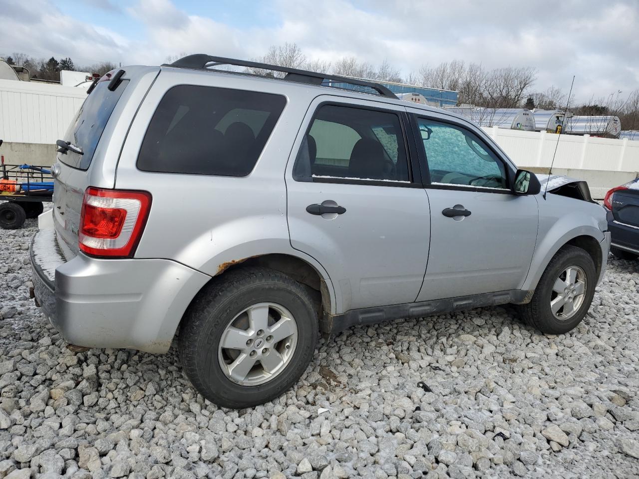 2011 Ford Escape - Image 3