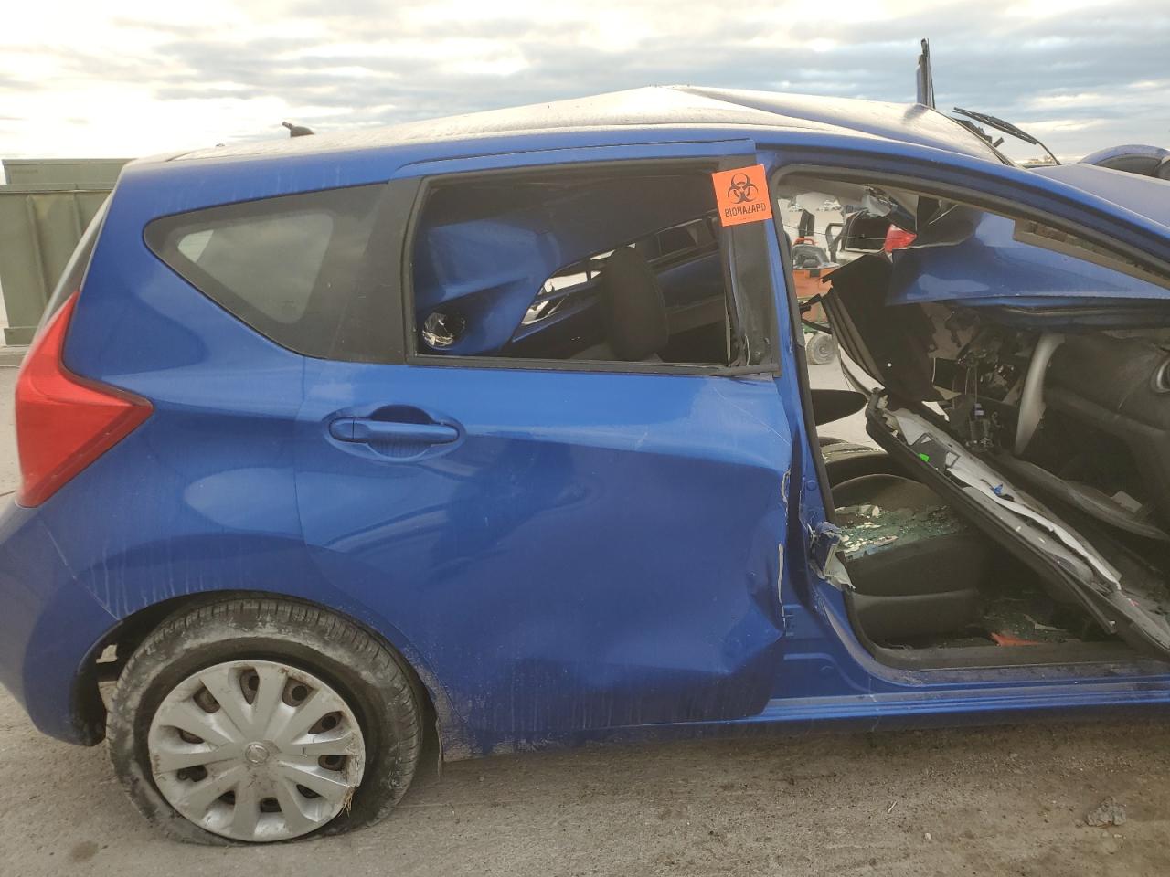 2015 Nissan Versa Note S VIN: 3N1CE2CP0FL402263 Lot: 52381795