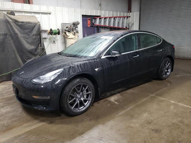  TESLA MODEL 3 2019 Черный