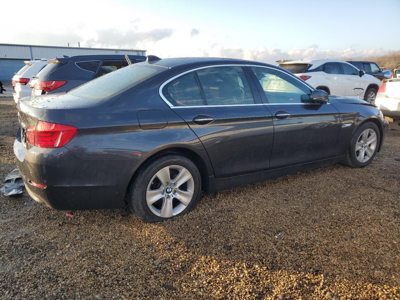 VIN WBAXH5C55DD114583 2013 BMW 5 SERIES no.3