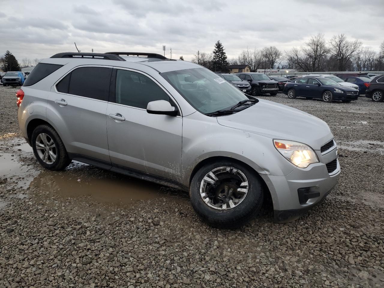 VIN 1GNFLFEK7FZ102812 2015 CHEVROLET EQUINOX no.4