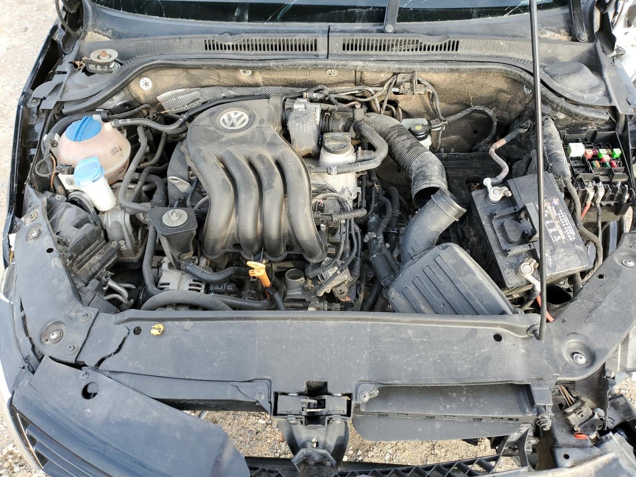 2014 Volkswagen Jetta - Image 11