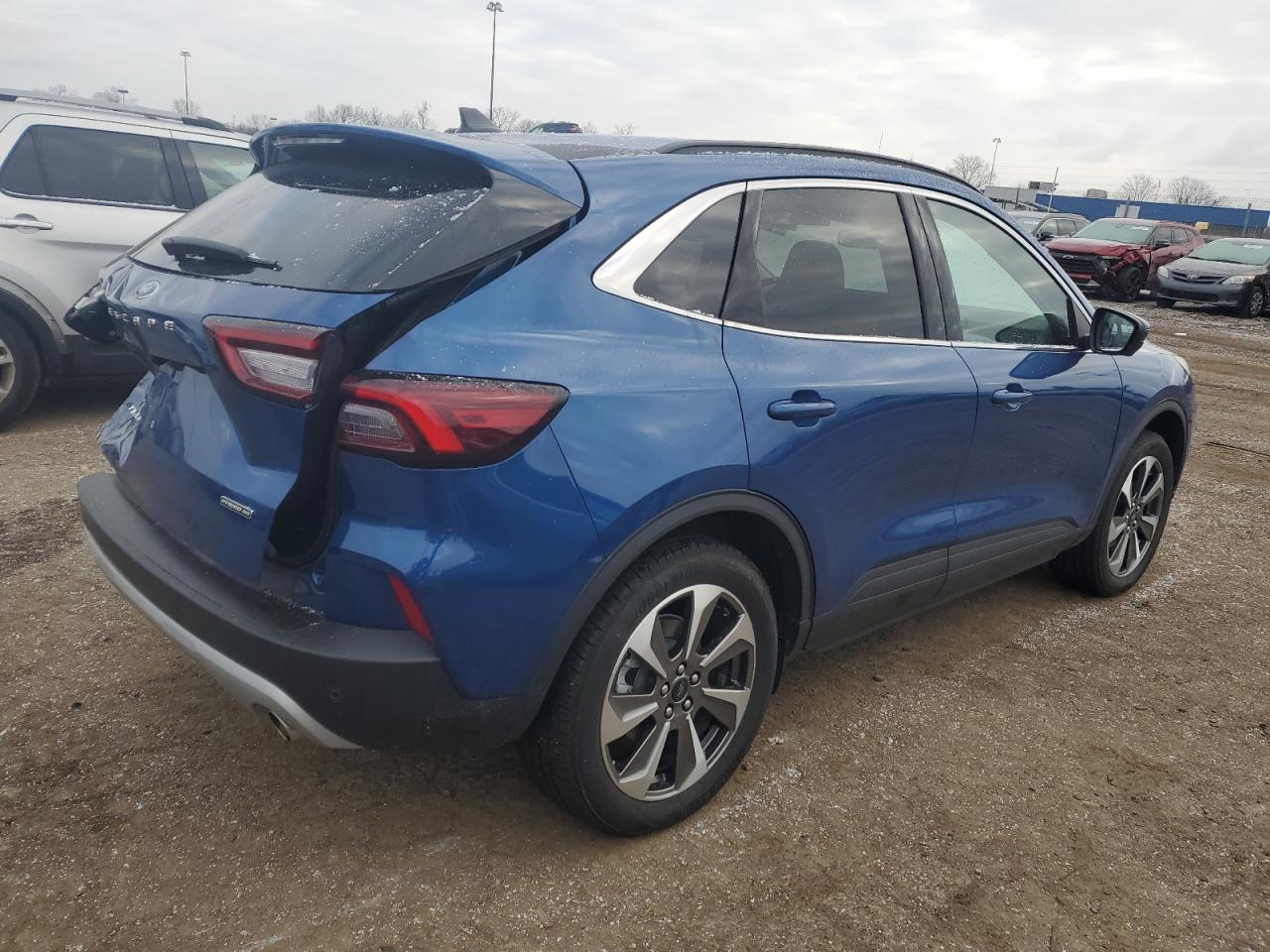 2023 Ford Escape - Image 3