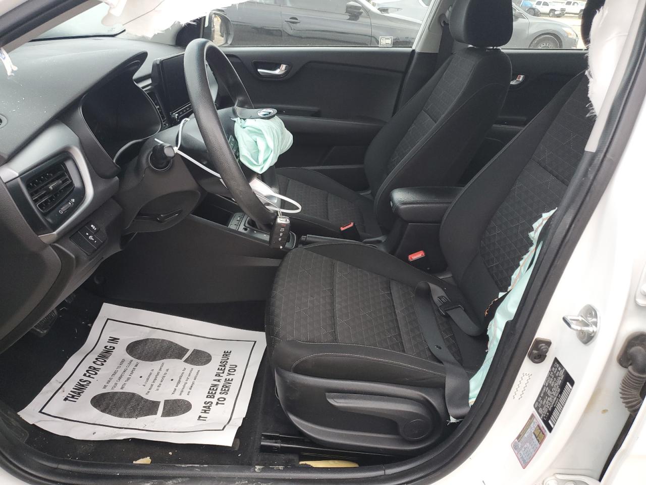 2021 Kia Rio - Image 7