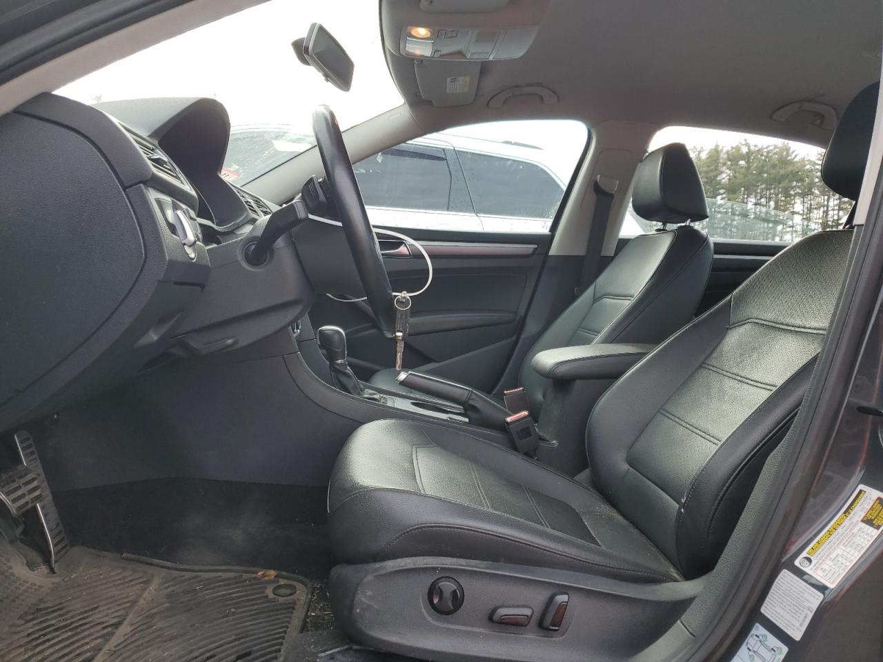 2016 Volkswagen Passat S VIN: 1VWAT7A37GC061669 Lot: 83886714