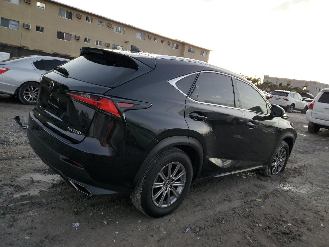 2021 Lexus NX - Image 3