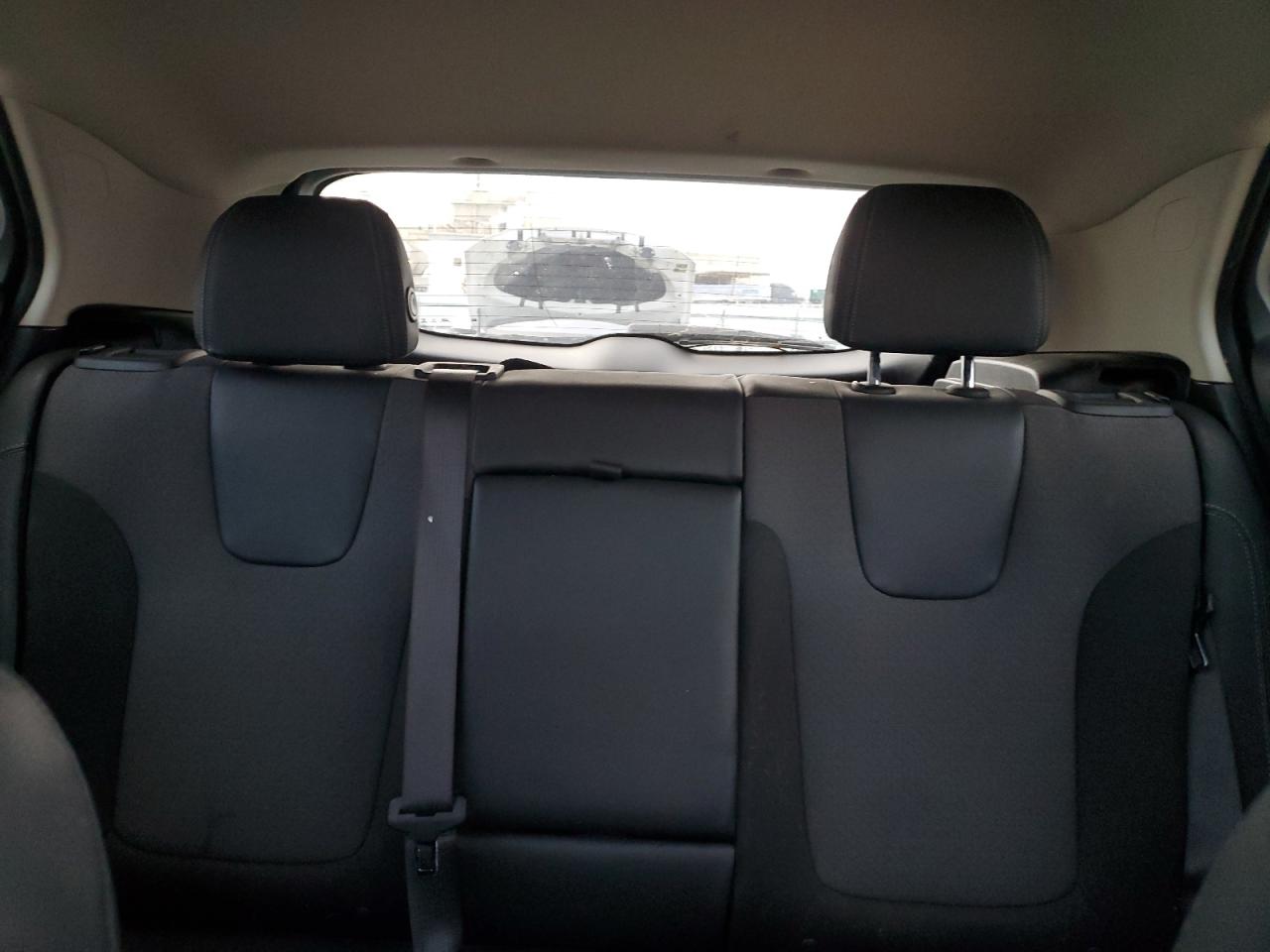 2022 Buick Encore - Image 10