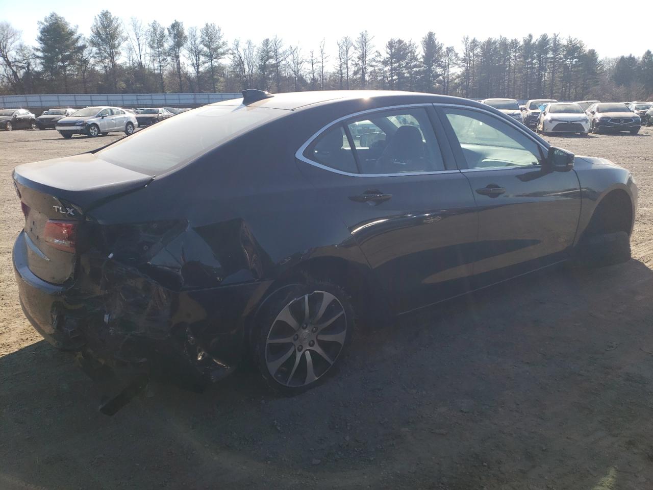 VIN 19UUB1F32HA002391 2017 ACURA TLX no.3