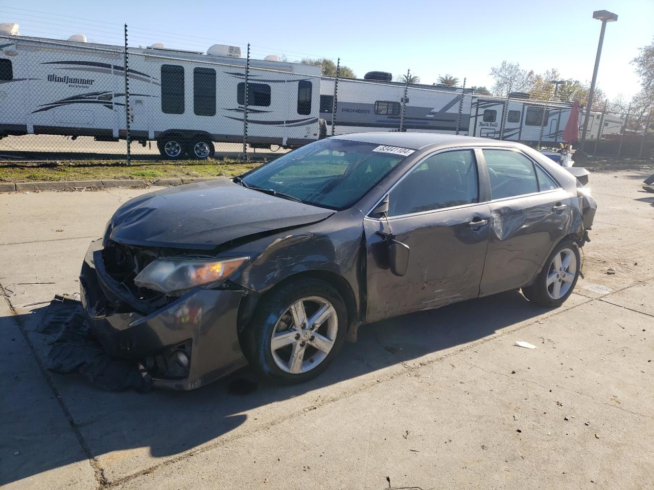 VIN 4T1BF1FK2DU205867 2013 TOYOTA CAMRY no.1