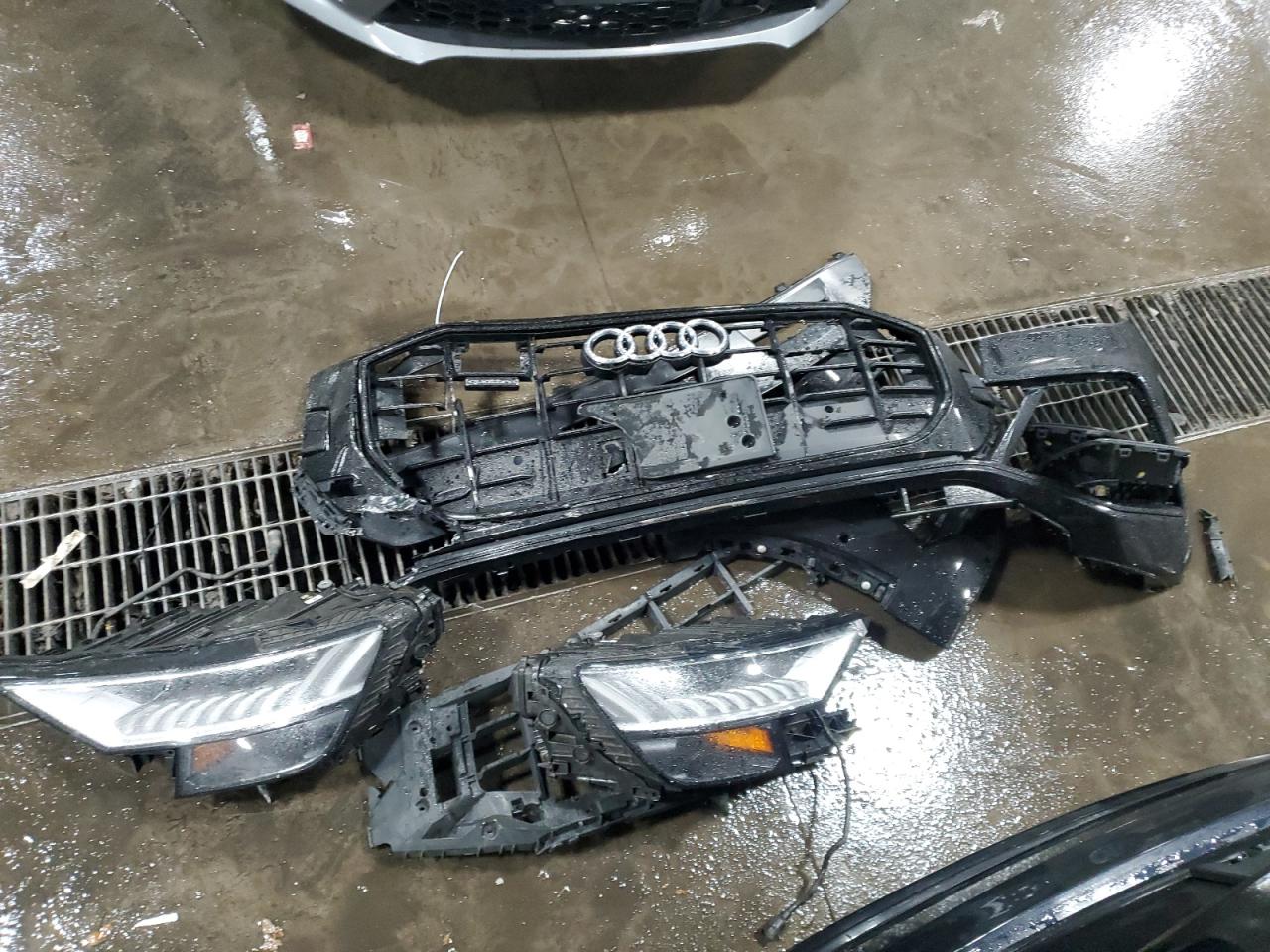 2019 Audi Q8 - Image 14