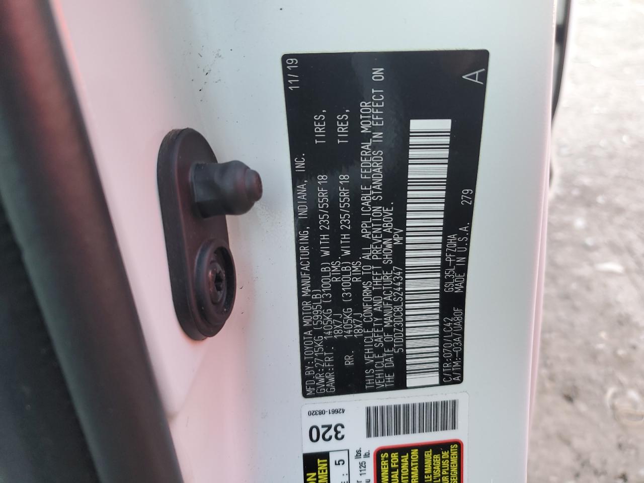 2020 Toyota Sienna - Image 13