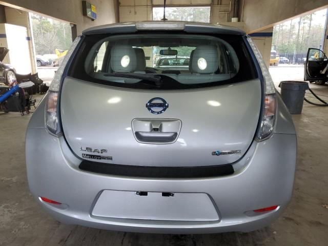 Hatchbacks NISSAN LEAF 2012 Srebrny