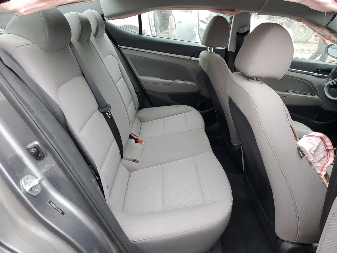 2020 Hyundai Elantra - Image 10