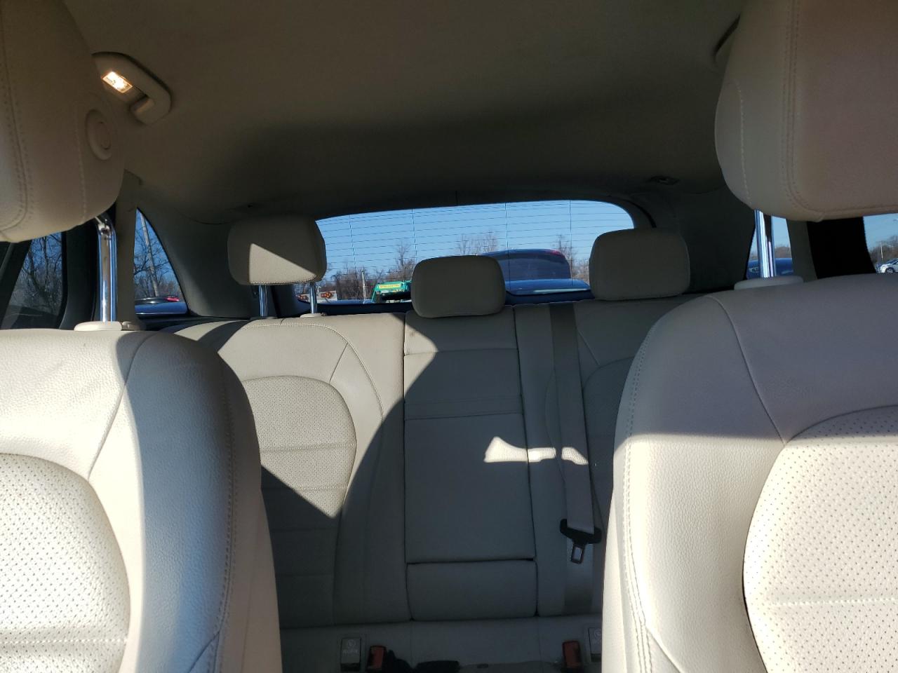 2020 Mercedes-Benz GLC - Image 10