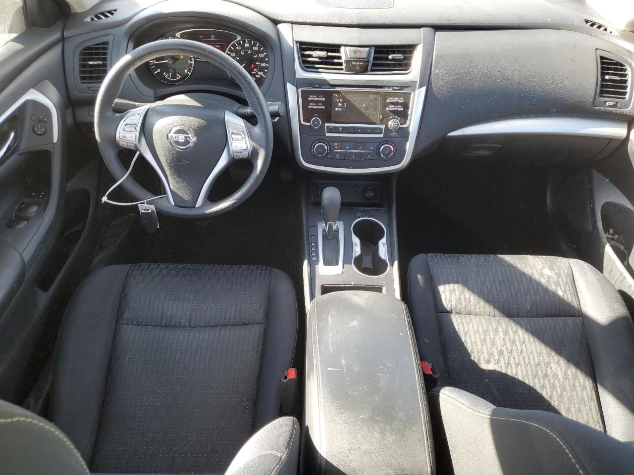 2016 Nissan Altima - Image 8