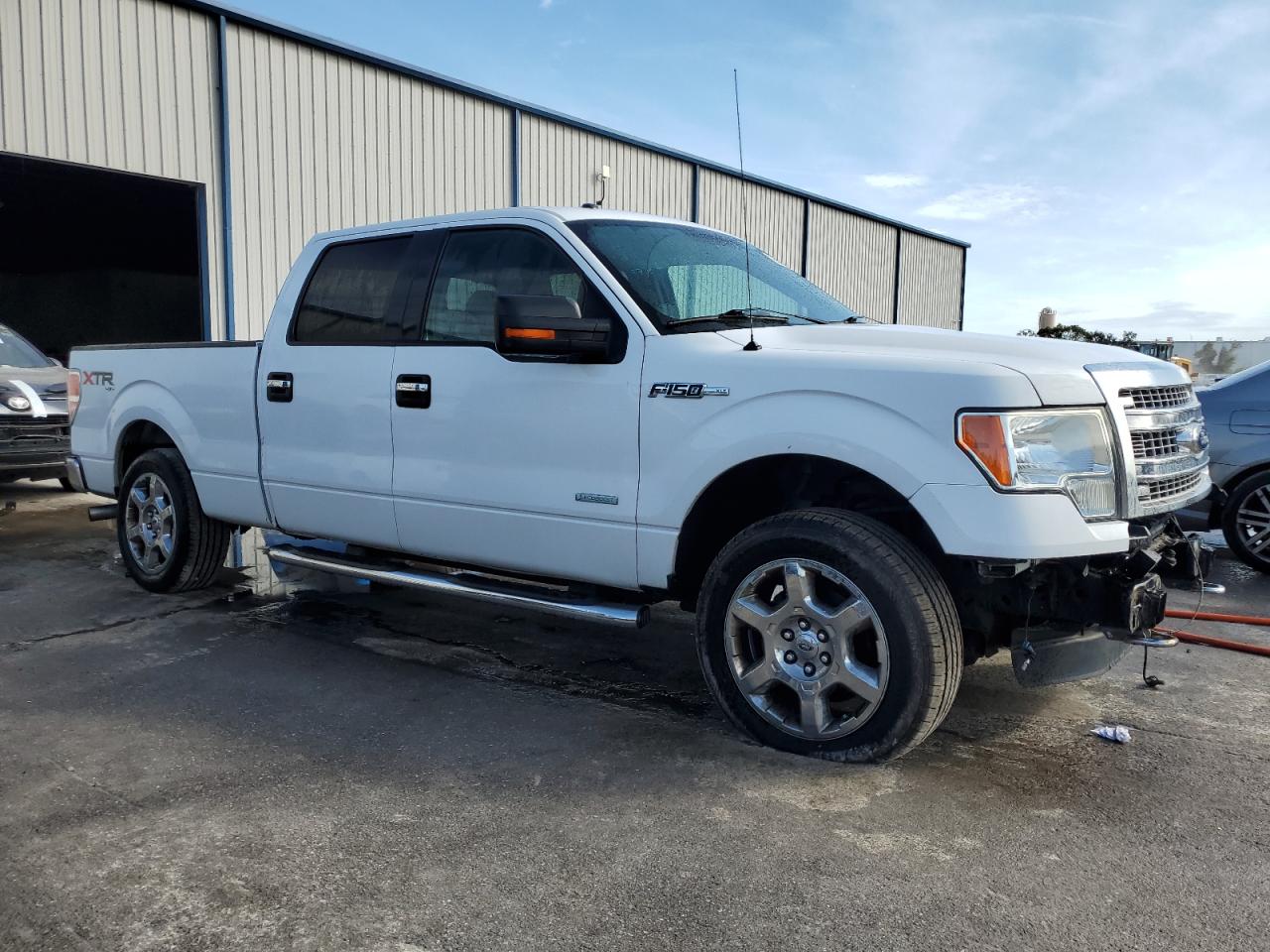 VIN 1FTFW1ET1DFB70288 2013 FORD F-150 no.4