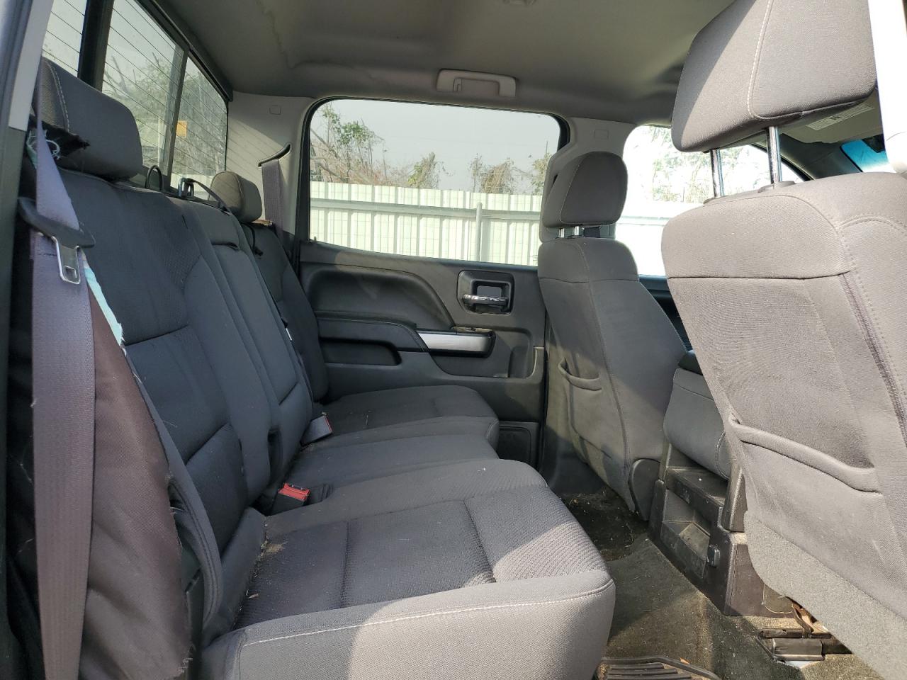 2016 Chevrolet Silverado - Image 10