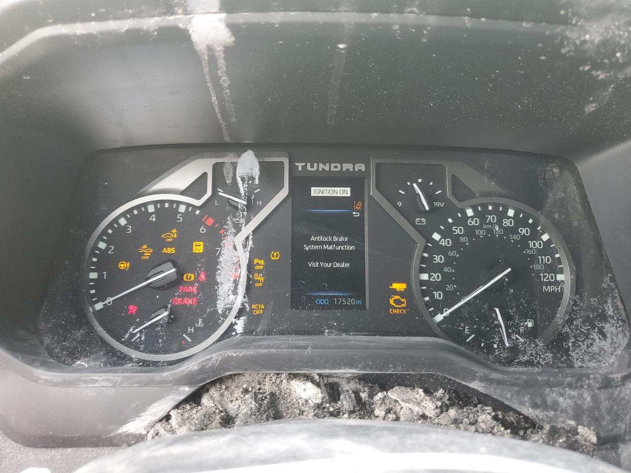 2022 Toyota Tundra - Image 9