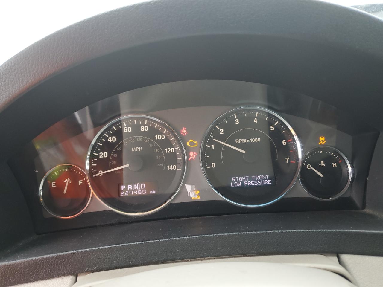2008 Jeep Grand Cherokee - Image 9