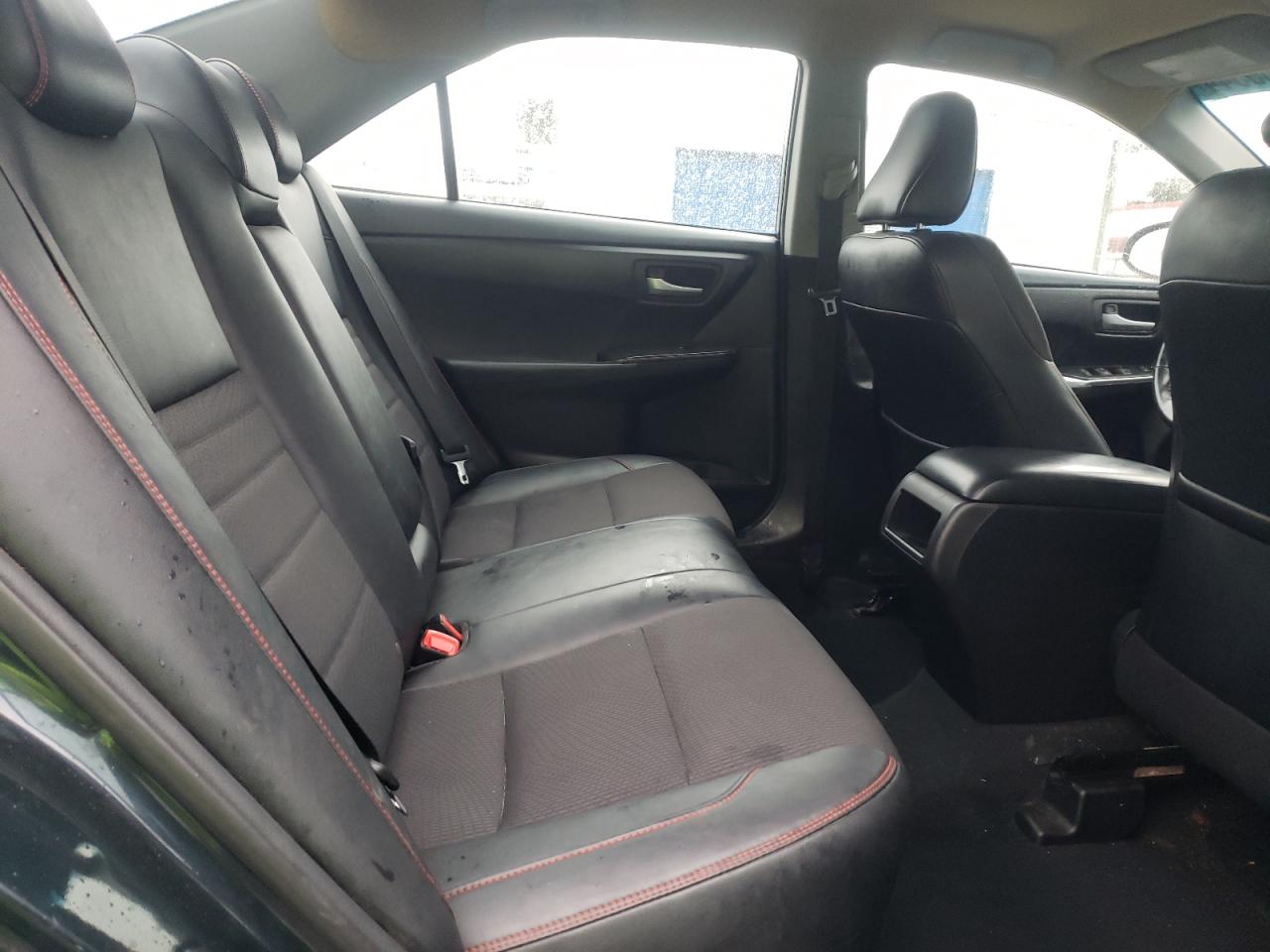 2017 Toyota Camry - Image 10